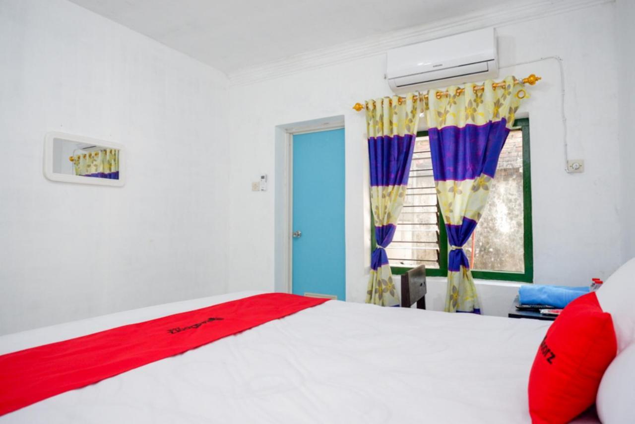 Reddoorz Syariah @ Ndalem Kembang Sore Jogjacarta Exterior foto